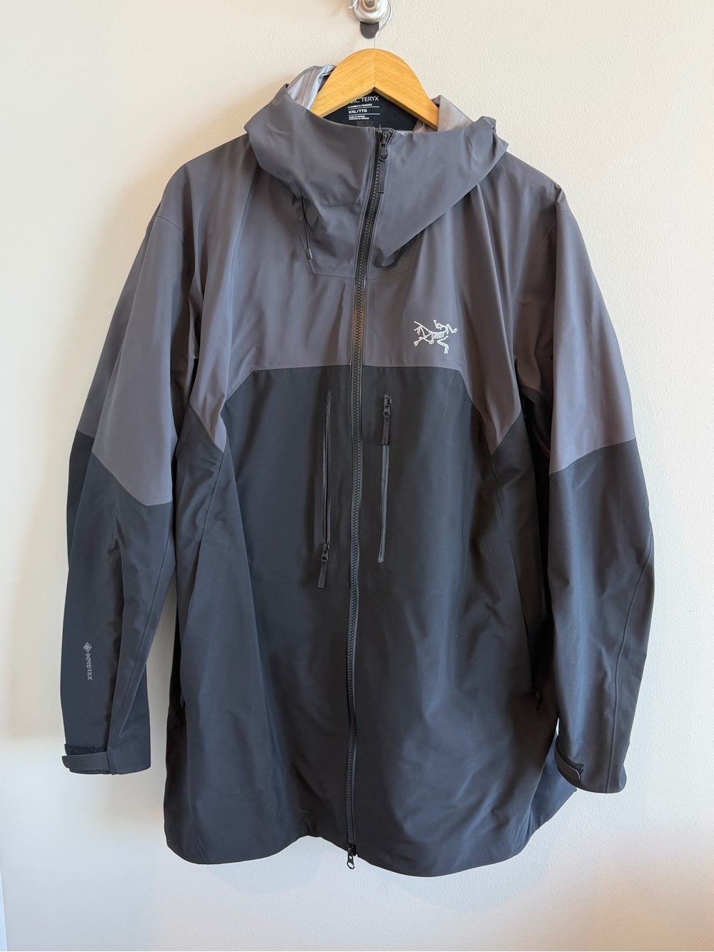 Arc'teryx Rush Jacket Snowboarding Ski Graphite